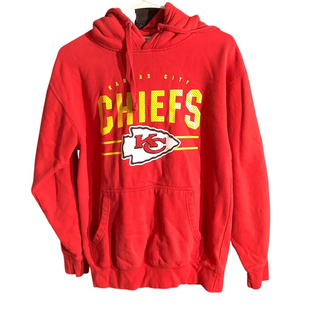 MJ Activewear Red Kansas City Chiefs Hoodie Size M — NFL, Football, Fanwear